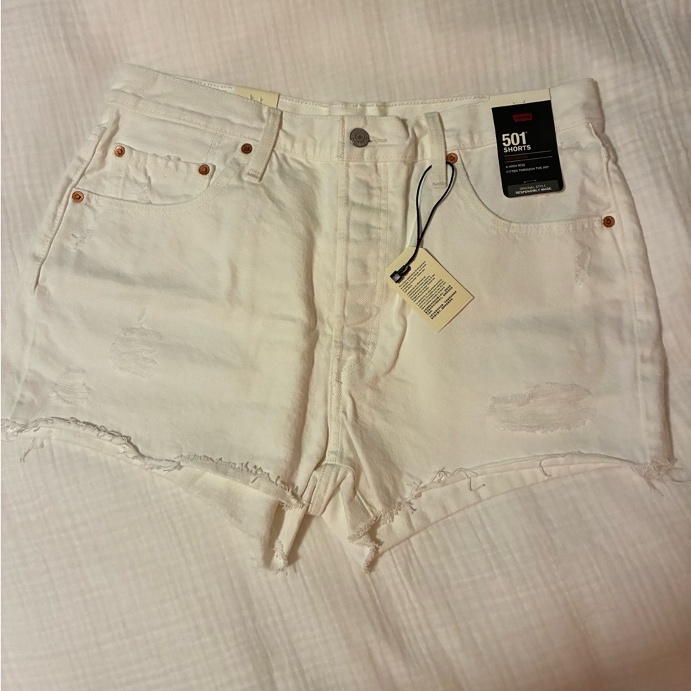 NWT LEVI’S 501 High Rise Shorts Size 33